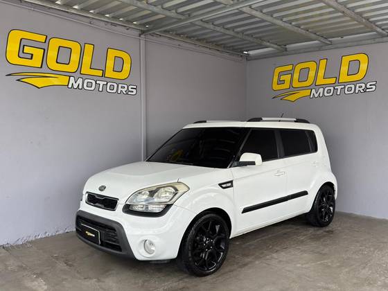 KIA SOUL 1.6 EX 16V FLEX 4P AUTOMÁTICO KIA SOUL 1.6 EX 16V FLEX 4P AUTOMÁTICO